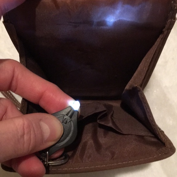 Like🆕 Leather - Picture 5 of 8